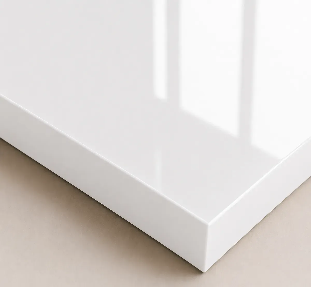 Cấu tạo cơ bản gồm cốt gỗ chống ẩm và lớp phủ acrylic