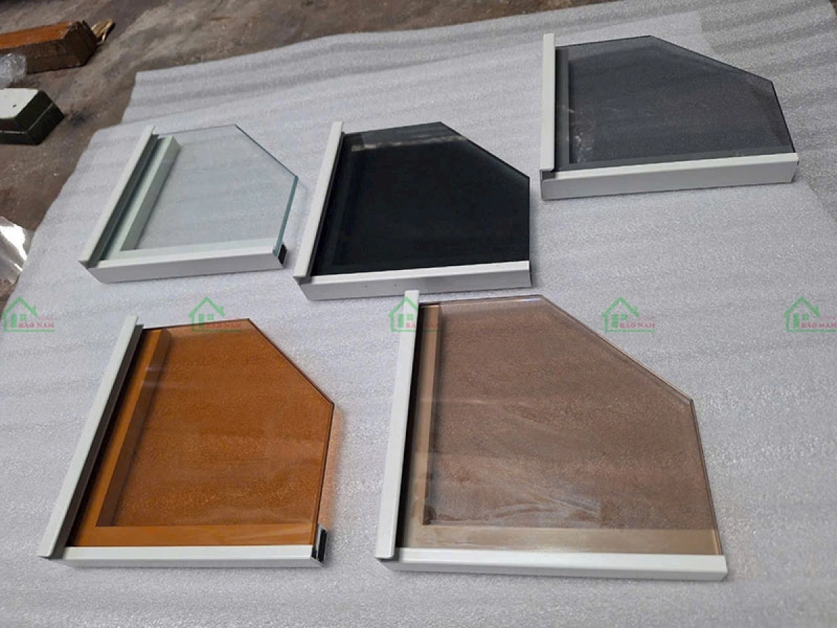 Các loại kính cường lực sử dụng cho tủ áo cánh kính