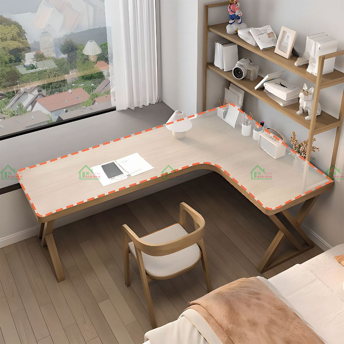 Kích thước hợp lý, vừa đủ để làm việc mà không chiếm quá nhiều diện tích