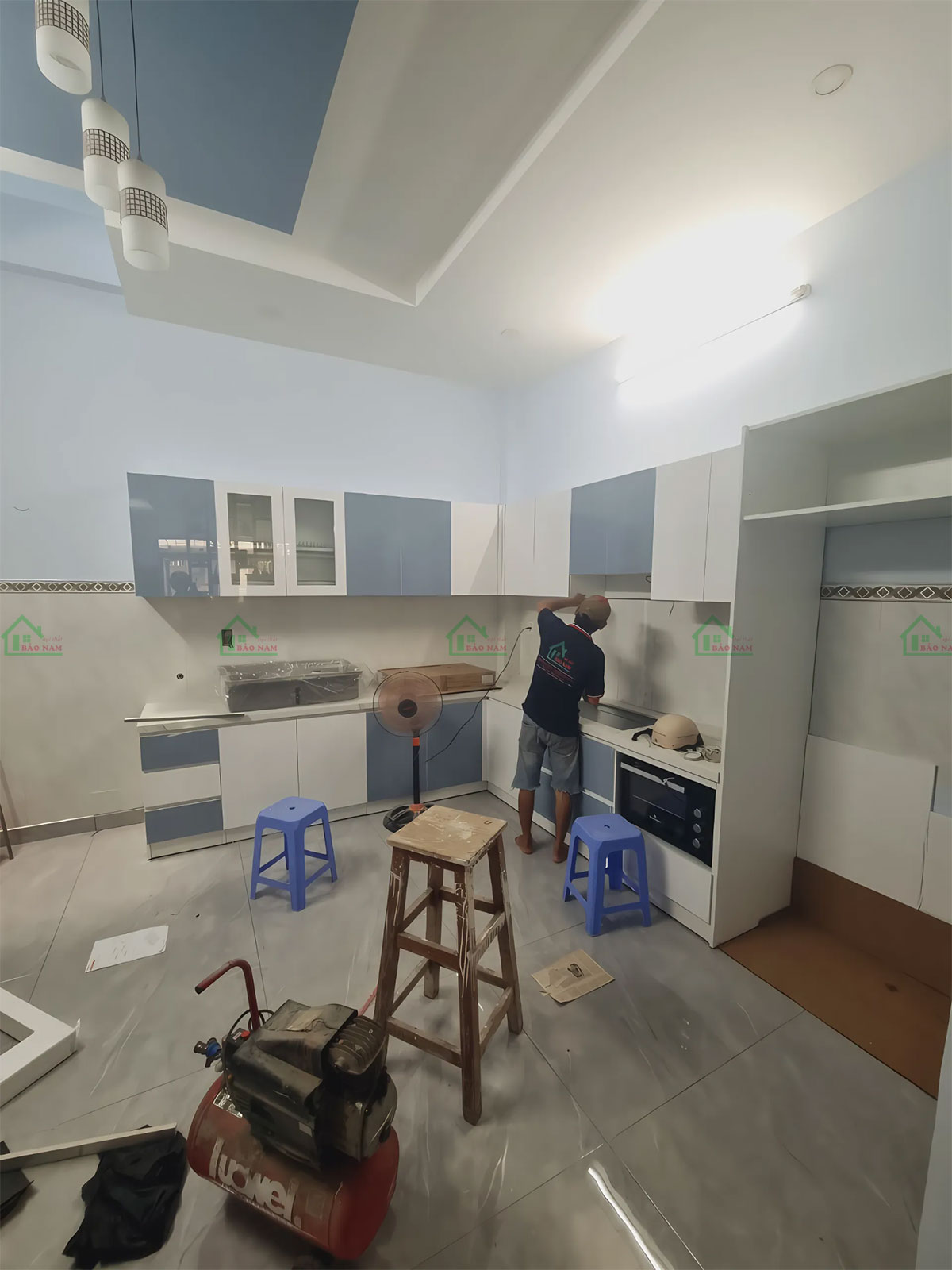 Hình ảnh thực tế: Lắp đặt Tủ Bếp Acrylic An Cường Đẹp TBA65