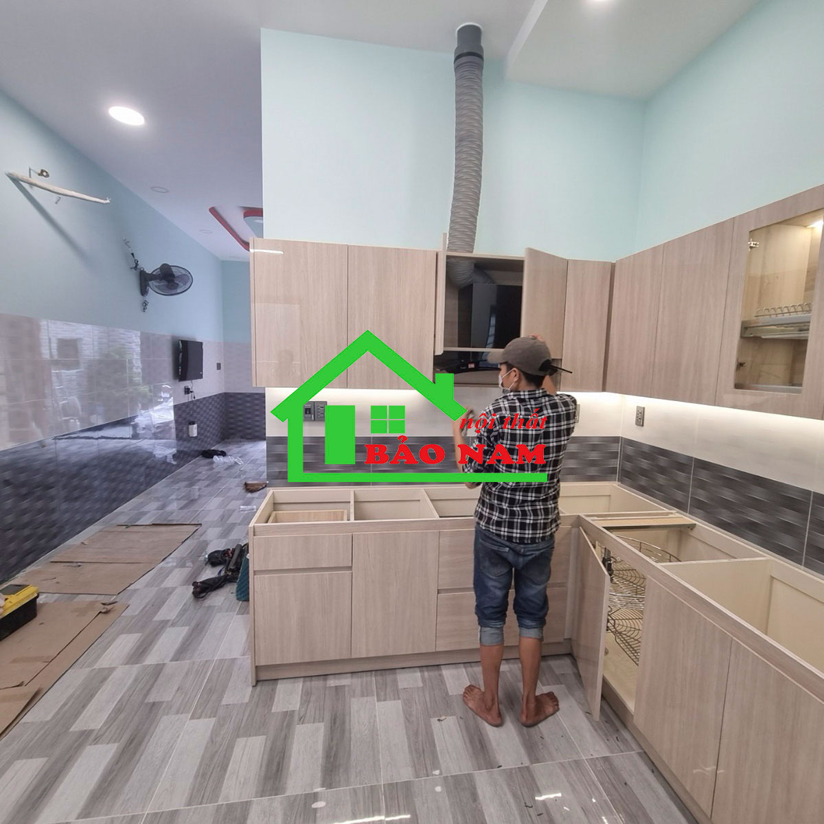 Hình ảnh thực tế: Lắp đặt Tủ bếp Acrylic TBA66 An Cường - Nội Thất Bảo Nam