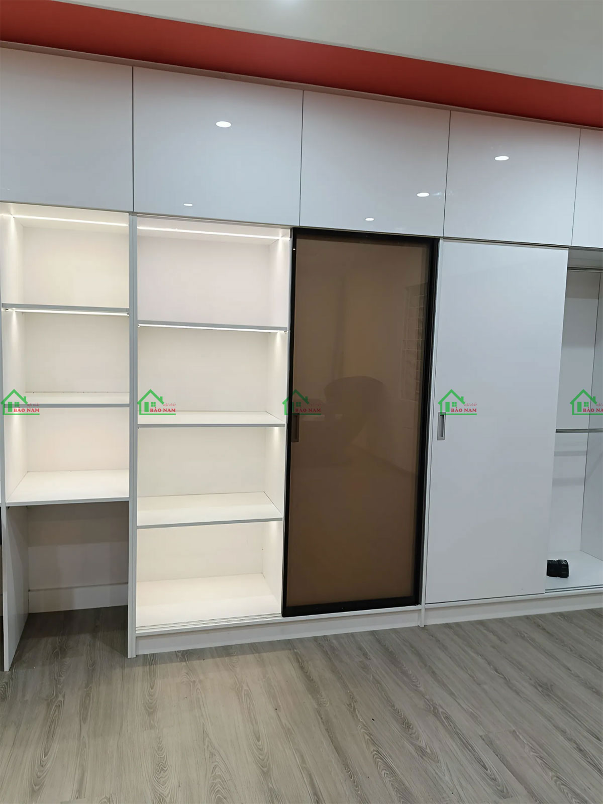 Thi công & lắp đặt tủ quần áo acrylic TAR30 - Nội Thất Bảo Nam