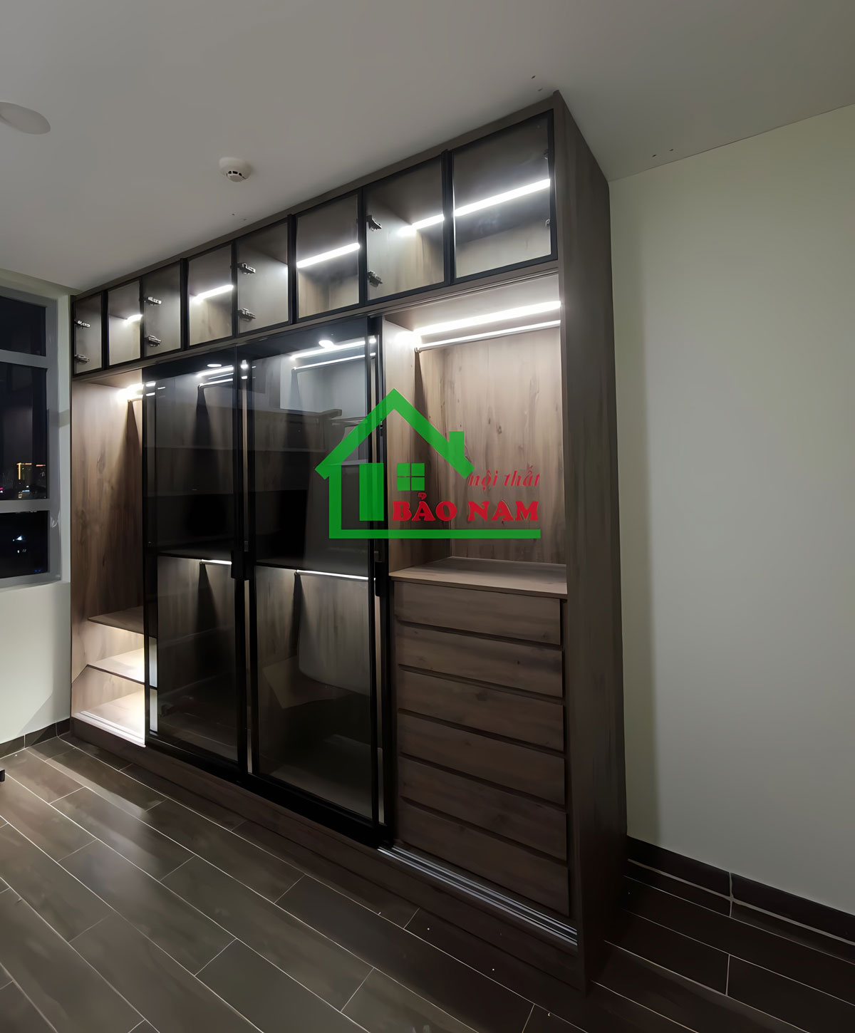 Tủ quần áo cánh kính hiện đại