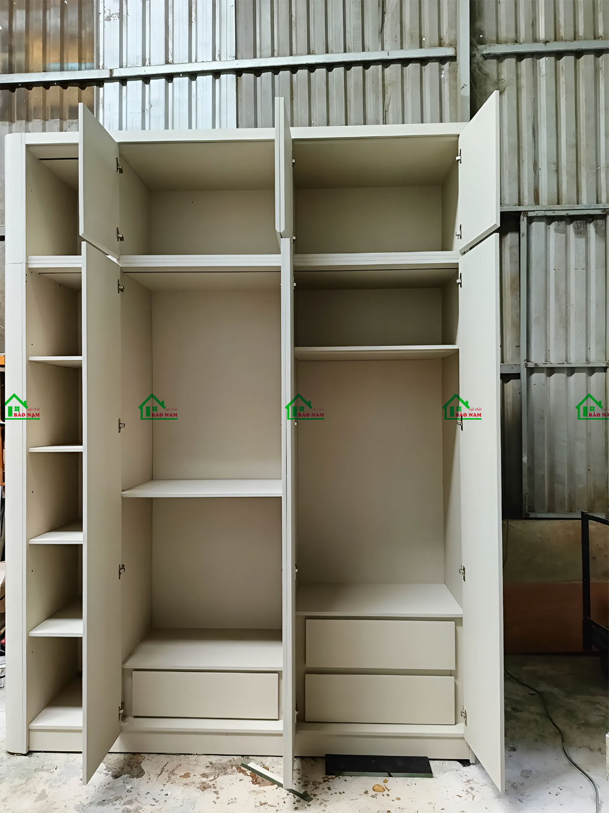 Thi Công Thực Tế: Tủ Quần Áo Gỗ MDF Màu Kem Đẹp Hiện Đại TA31