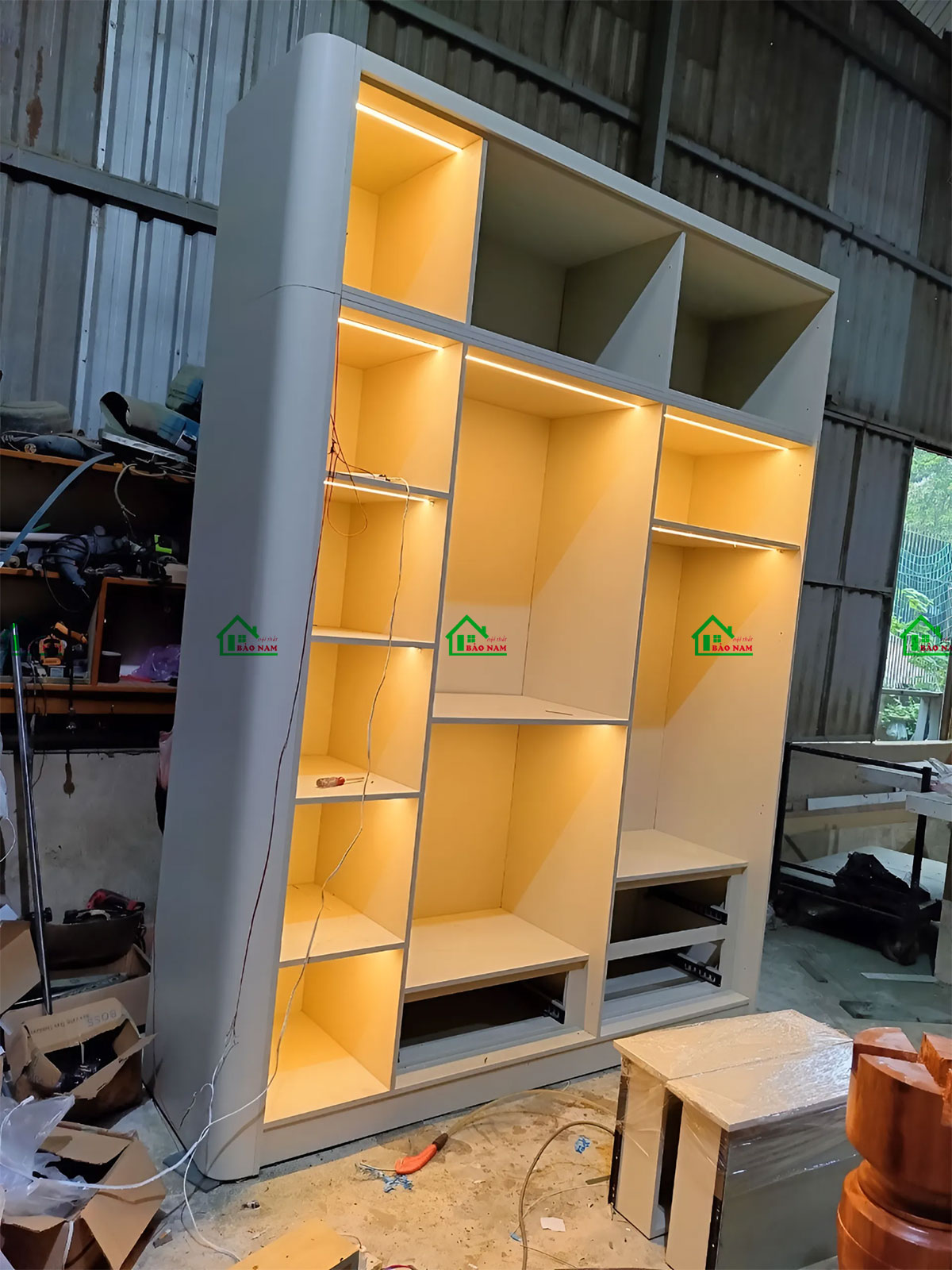 Thi Công Thực Tế: Tủ Quần Áo Gỗ MDF Màu Kem Đẹp Hiện Đại TA31