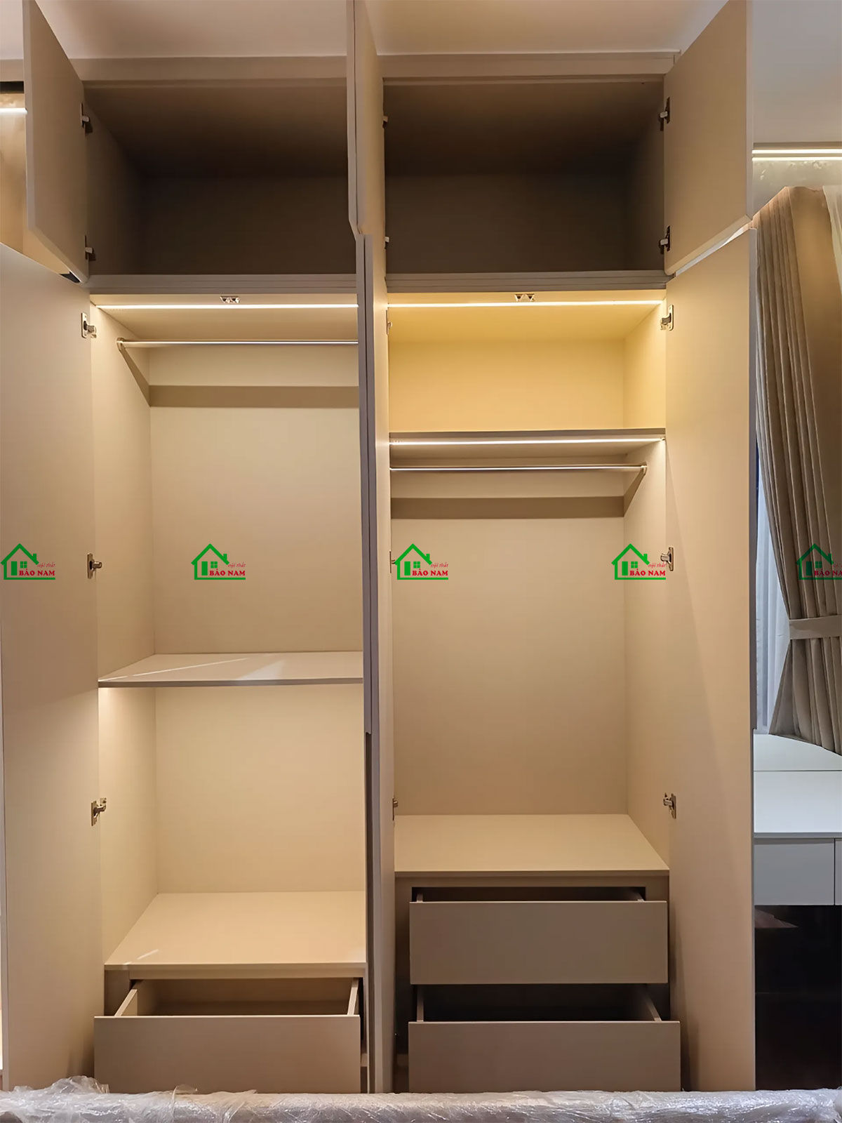 Thi Công Thực Tế: Tủ Quần Áo Gỗ MDF Màu Kem Đẹp Hiện Đại TA31