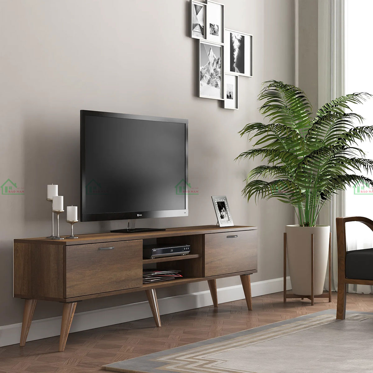 Mẫu Kệ Tivi Gỗ Công Nghiệp MDF Có Chân Đẹp Hiện Đại PK26