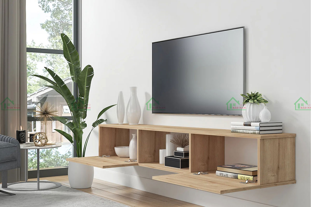 Có nhiều ngăn chứa tiện dụng để lưu trữ các thiết bị và đồ trang trí.