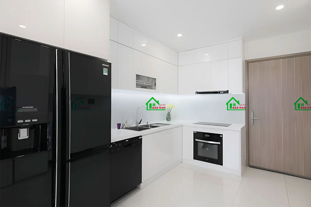 Thiết kế tủ phòng bếp đẹp màu trắng hiện đại tủ kịch trần