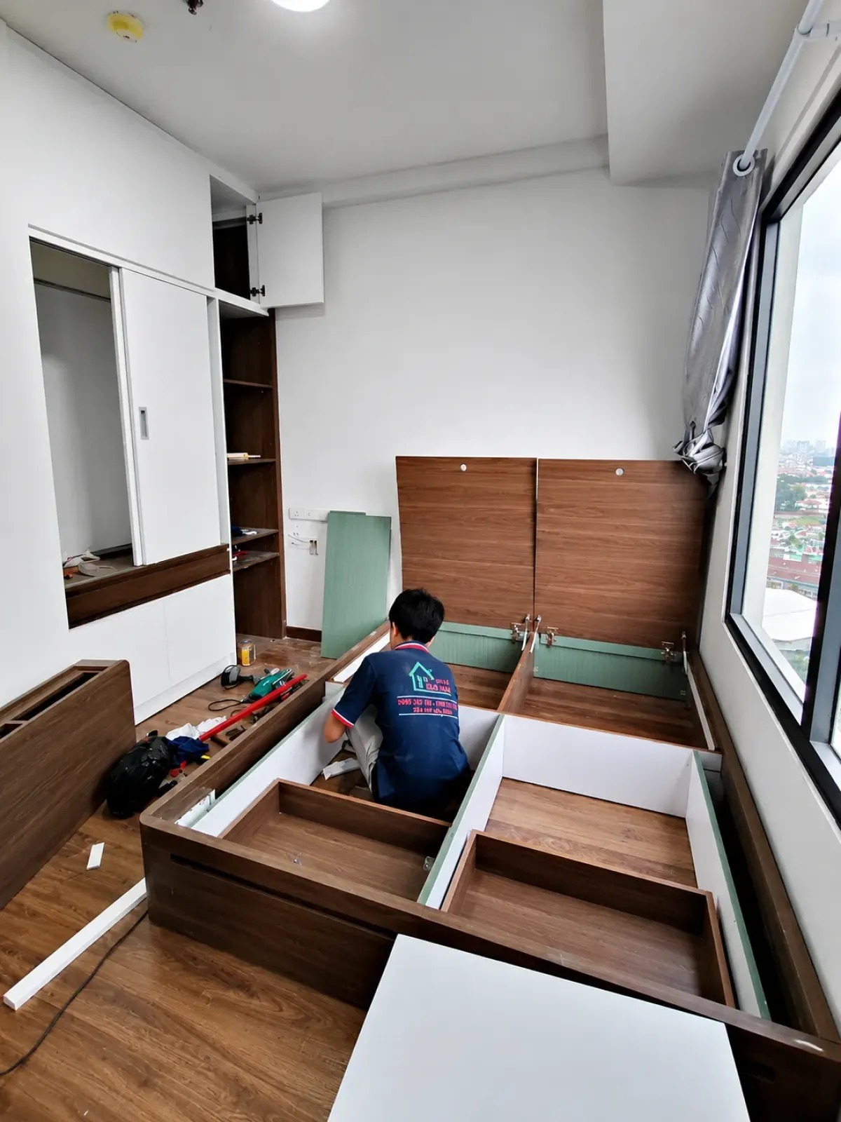 Quy trình sản xuất giường thông minh được thực hiện từ tư vấn, thiết kế đến lắp đặt hoàn thiện.