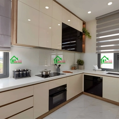 MẪU TỦ BẾP ACRYLIC CHỮ G MÀU KEM HIỆN ĐẠI ĐẸP TBA64​​​​​​​