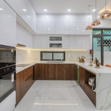 TỦ BẾP GỖ CÔNG NGHIỆP AN CƯỜNG TB21​​​​​​​