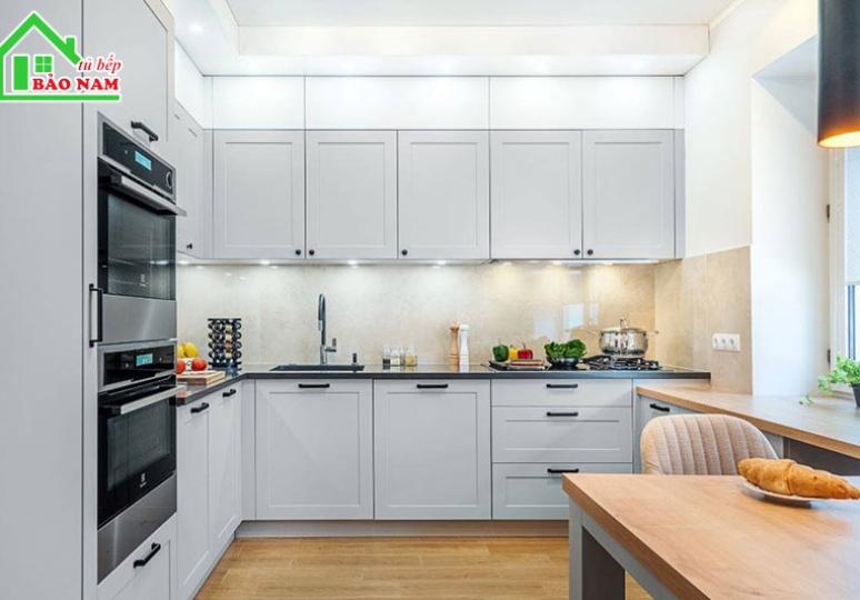 65+ Mẫu Tủ Bếp Tân Cổ Điển Tạo Không Gian Sang Trọng, Quý Phái