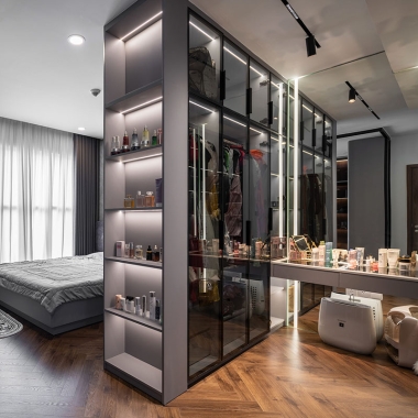 TỦ QUẦN ÁO CÁNH NHÔM KÍNH TK24