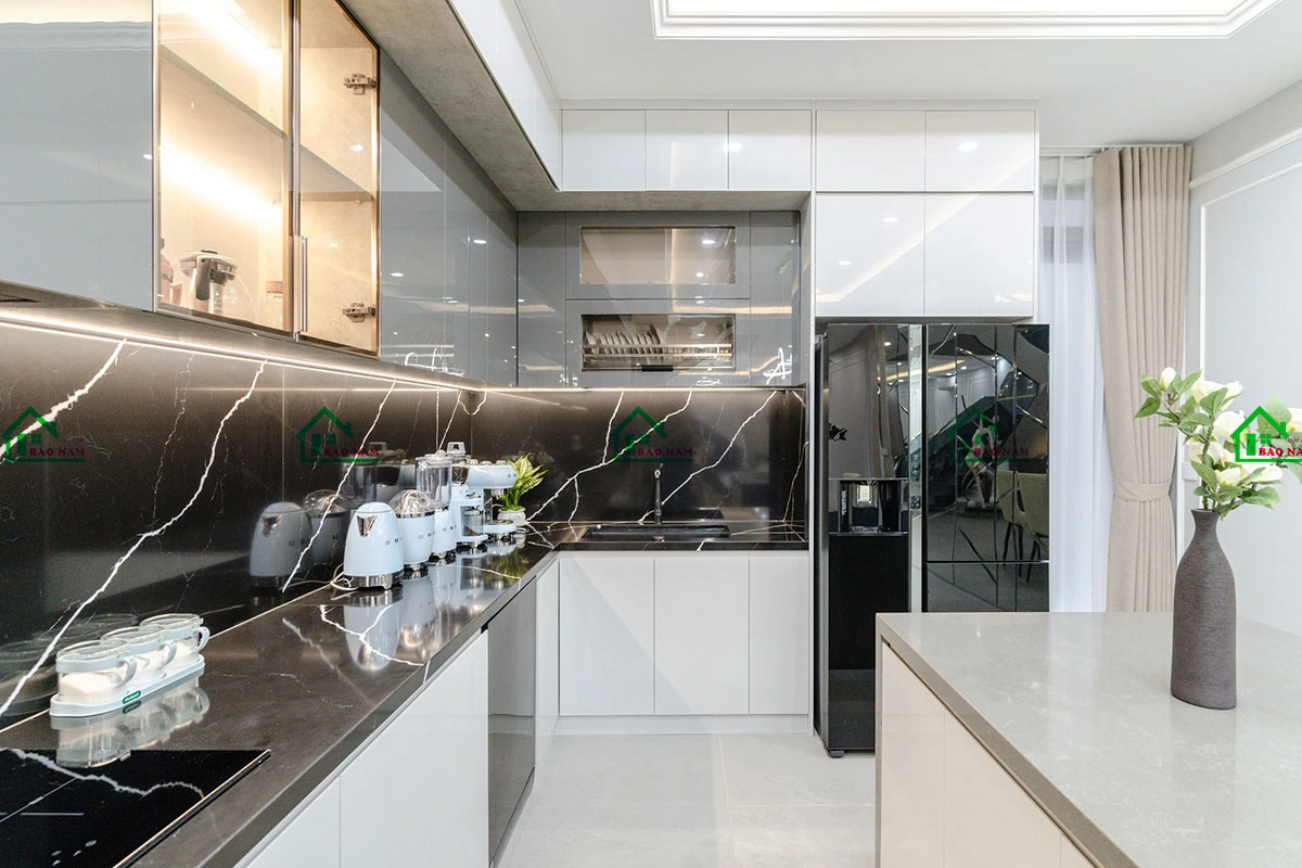 Mẫu tủ bếp kiểu chữ L gỗ acrylic an cường cao cấp
