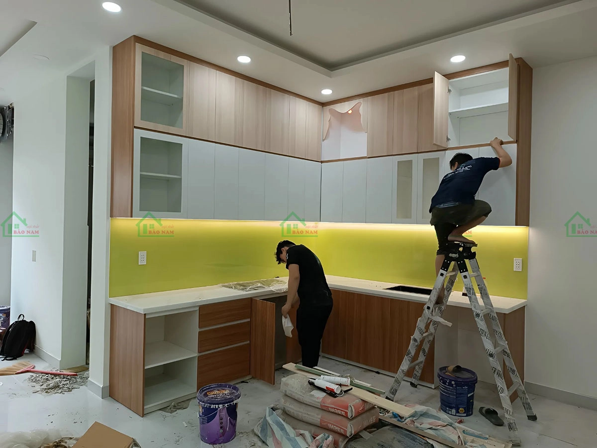 Đội ngũ thiết kế và thi công tủ bếp tận tâm và chuyên nghiệp tại Nội Thất Bảo Nam