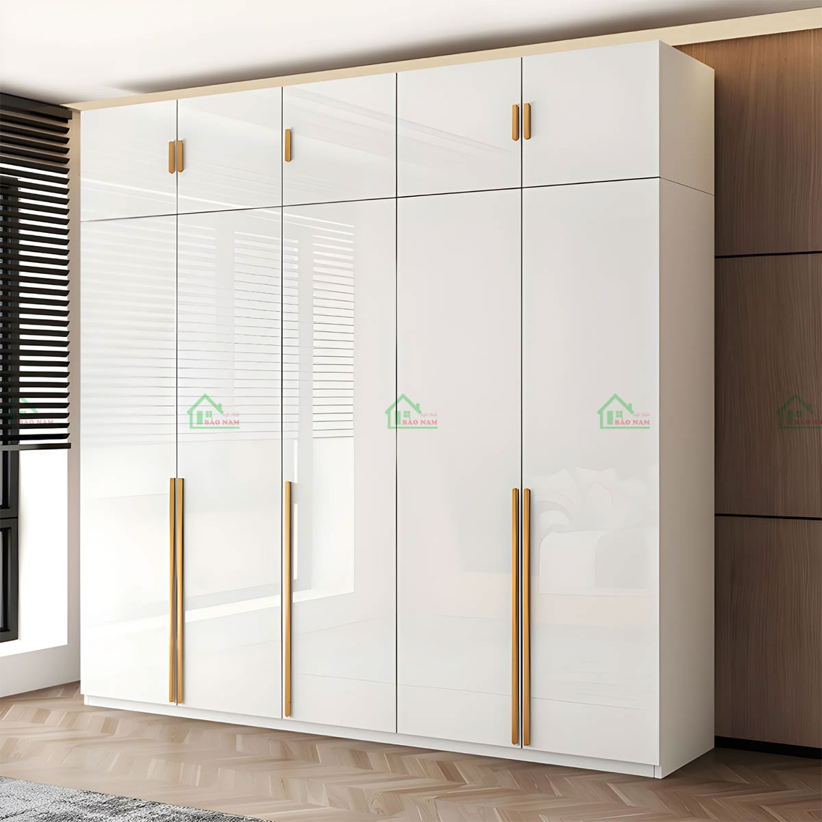 Thiết kế hiện đại, sang trọng với cánh cửa bằng acrylic trong suốt, mang lại cảm giác không gian rộng rãi và thoáng đãng.