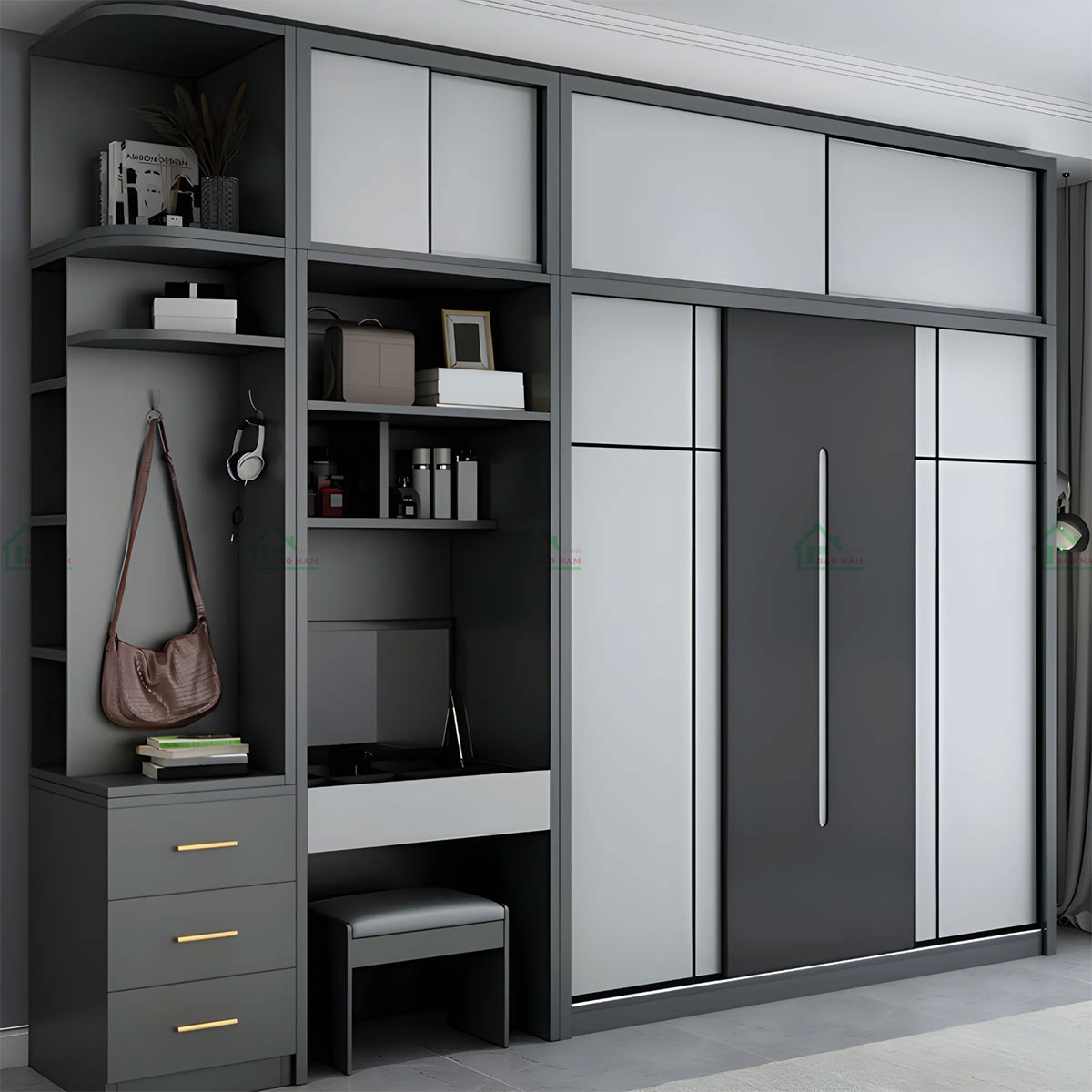 Thiết kế cửa lùa 3 cánh, tối ưu hóa không gian lưu trữ và tiện lợi khi sử dụng.