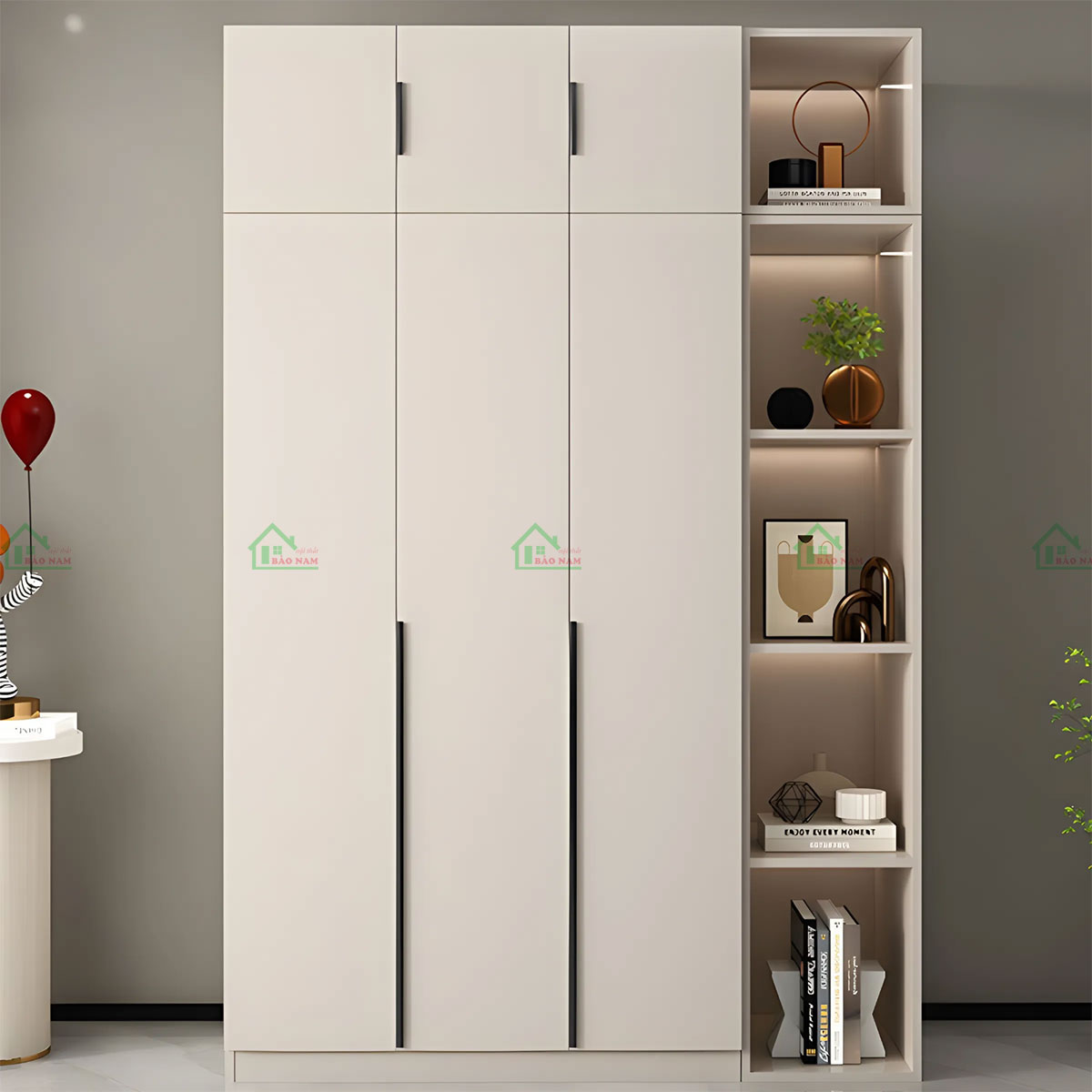 Thiết kế tối giản, hiện đại với tông màu trung tính và tay nắm dài màu đen.