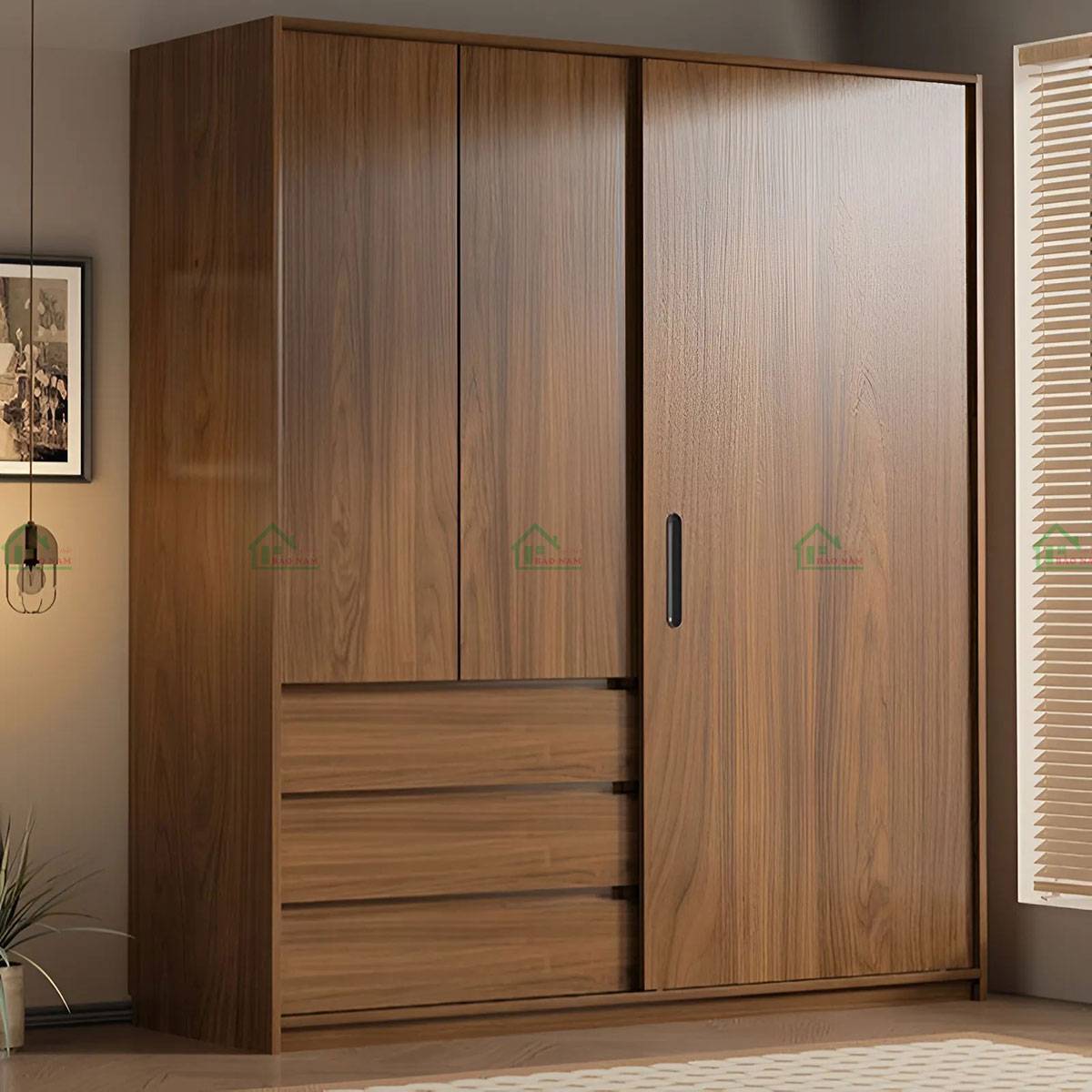 Bề mặt gỗ tự nhiên của tủ TATN05, vân gỗ sắc nét mang lại vẻ đẹp mộc mạc nhưng đẳng cấp.
