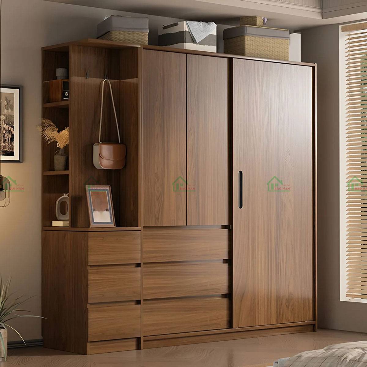 Bố trí bên trong tủ TATN05 linh hoạt với nhiều ngăn chứa, tối ưu không gian lưu trữ.